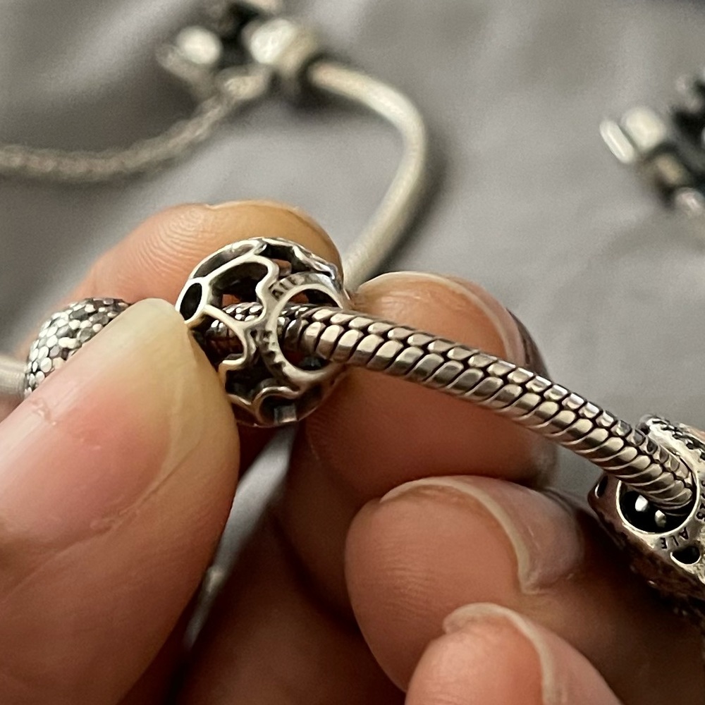Authentic Flower Pandora Charm - Picture 3 of 5
